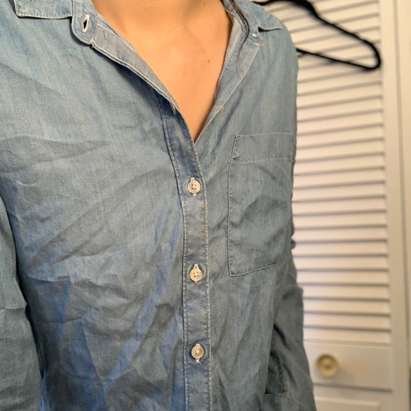 ๐ blue button up ๐ - Picture 4 of 7